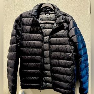 Eddie Bauer Black zip puffer jacket